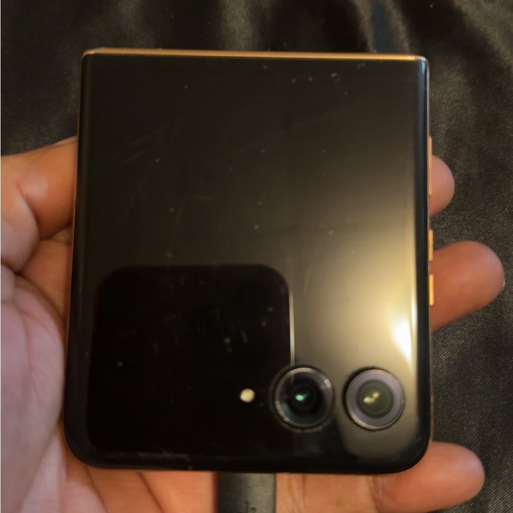 Motorola Black Foldable Cell Phone